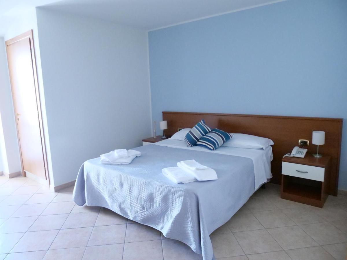 Grand Hostel Calabria Pietrapaola Εξωτερικό φωτογραφία