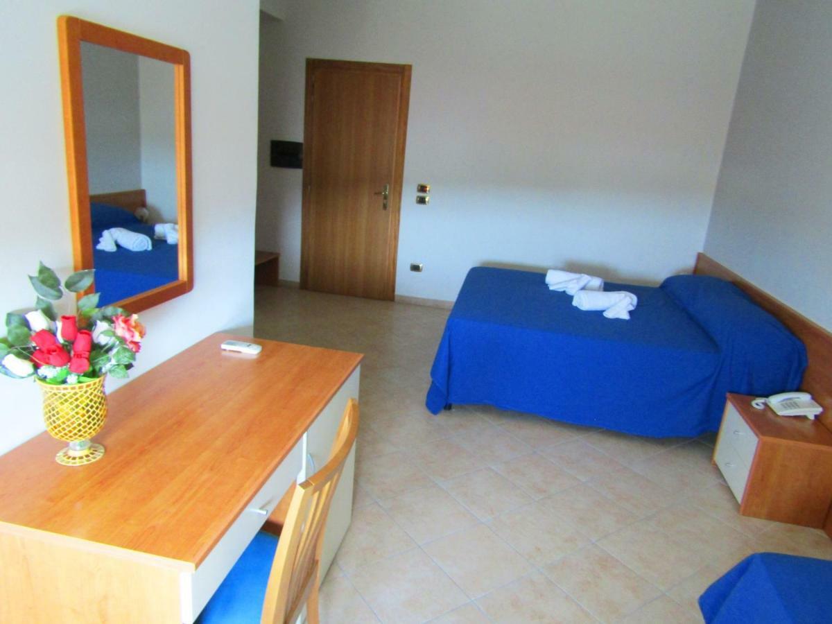 Grand Hostel Calabria Pietrapaola Εξωτερικό φωτογραφία
